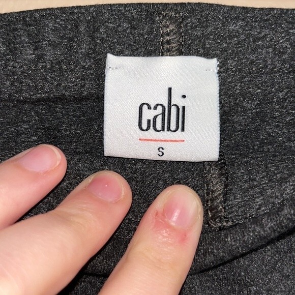 Women’s CAbi dark gray modest leggings with a asymmetric mini skirt attached - Picture 5 of 6